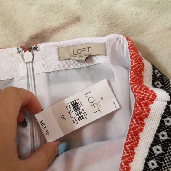 NWT LOFT PENCIL SKIRT - Picture 2 of 3